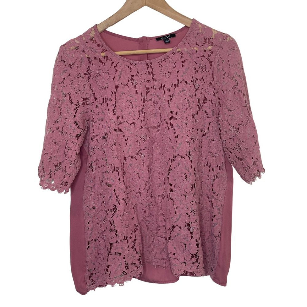 AUW | Dusty Rose Lace Front Faux Button Back Blouse | Size L